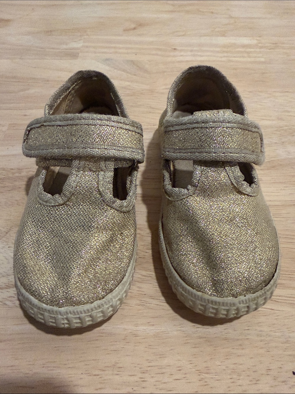 Cienta Girls Gold Glitter Mary Jane Shoes Size 22 EU